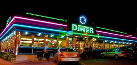 golden reef diner rvc ny,History and Architecture