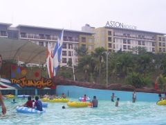 the reef indoor water park,Attractions Galore