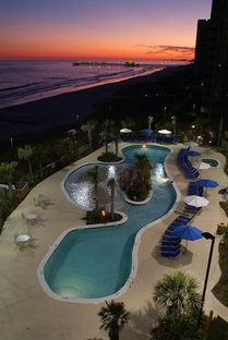 crown reef resort myrtle beach reviews,Location and Accessibility